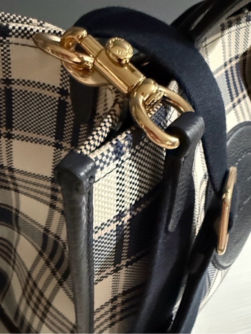 Coach Dempsey Carryall w/ Garden Plaid Print - Gold/Midnight Multi - EUC - Picture 6 of 8